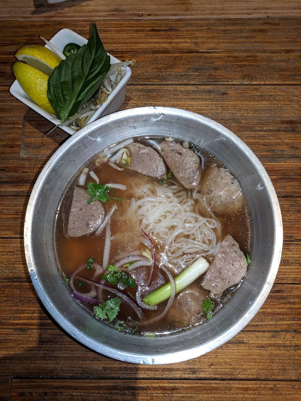 Pho Pho Pho Noodle Kitchen and Bar | restaurant | 510 Glenwood Ave #103, Raleigh, NC 27603, USA | 9193221433 OR +1 919-322-1433