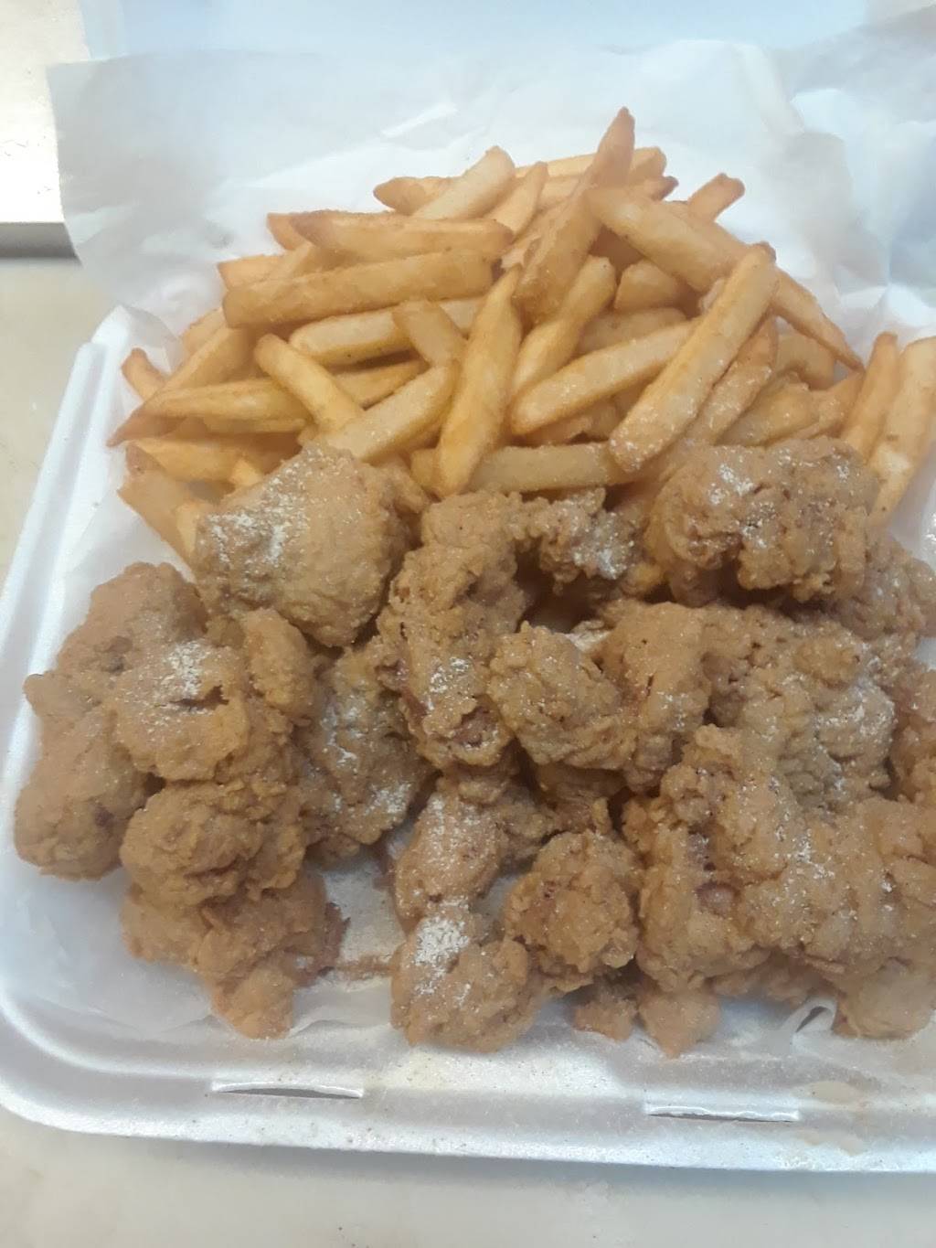 Chicago Style Kitchen | restaurant | 3905 52nd St, Kenosha, WI 53144, USA | 2625775665 OR +1 262-577-5665