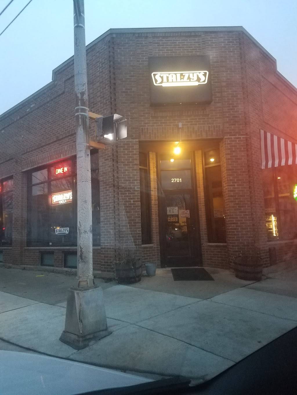 Stalzys Deli | restaurant | 2701 Atwood Ave, Madison, WI 53704, USA | 6082497806 OR +1 608-249-7806