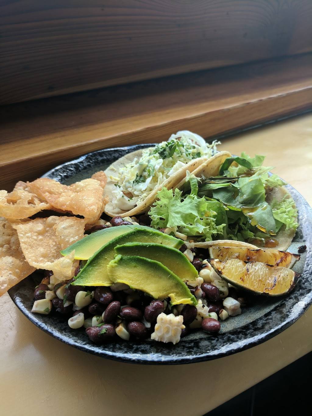 Fish Pit | restaurant | 4632 College Ave, San Diego, CA 92115, USA | 6195469369 OR +1 619-546-9369