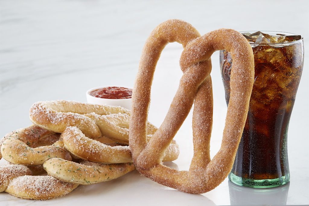 Pretzelmaker | restaurant | 463 Brandon Town Center Dr, Brandon, FL 33511, USA | 8136542724 OR +1 813-654-2724