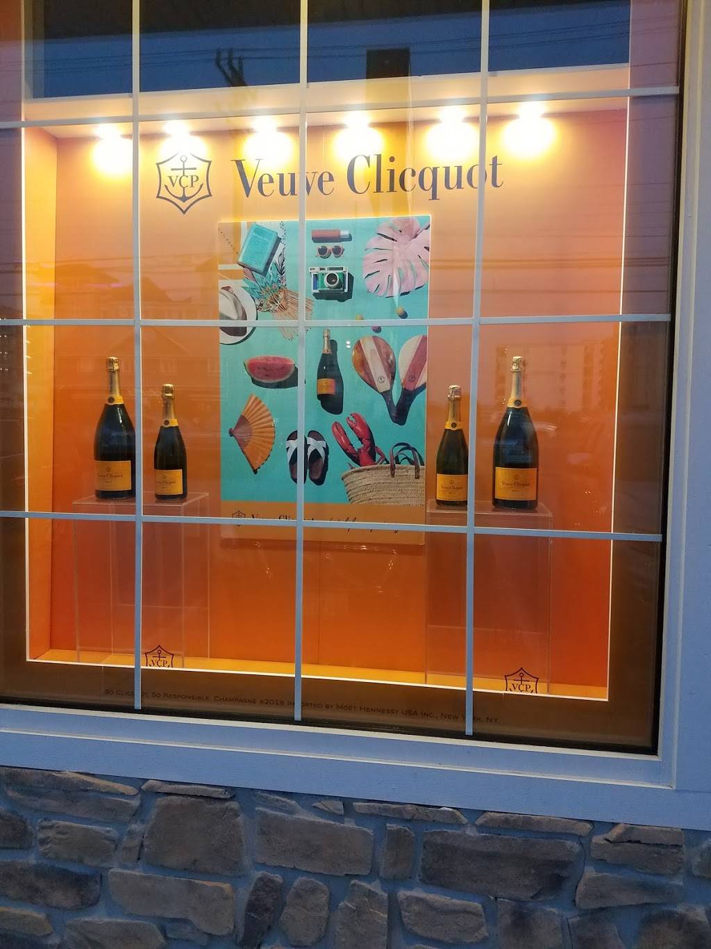 Liquid Assets | restaurant | 9301 Coastal Hwy, Ocean City, MD 21842, USA | 4105247037 OR +1 410-524-7037