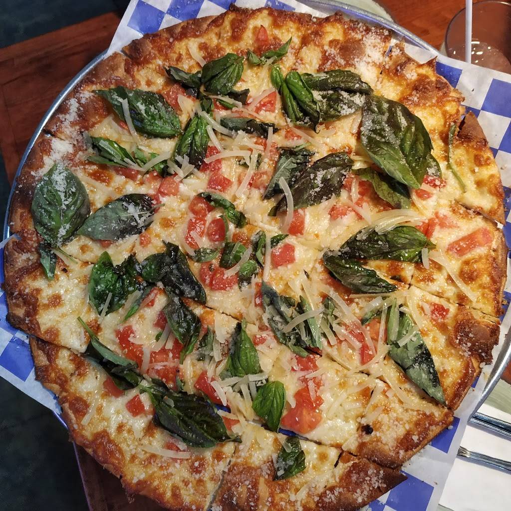 Shaners Pizza | restaurant | 6500 Superior Ave, Sarasota, FL 34231, USA | 9419272708 OR +1 941-927-2708