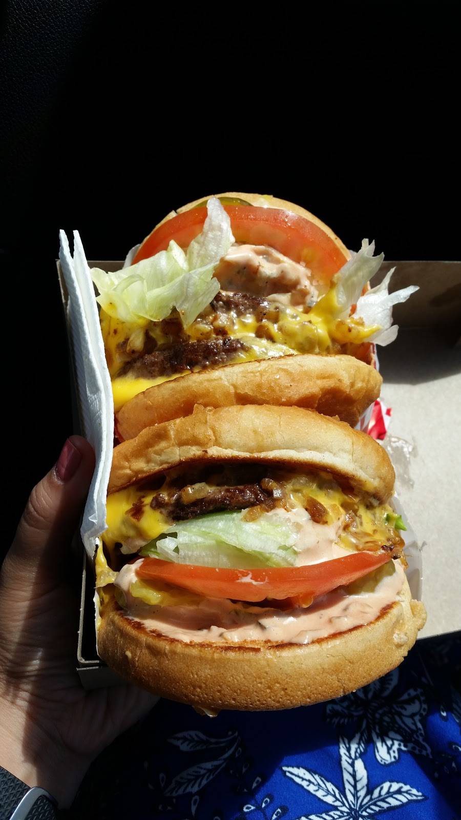 In-N-Out Burger | restaurant | 9070 Whittier Blvd, Pico Rivera, CA 90660, USA | 8007861000 OR +1 800-786-1000