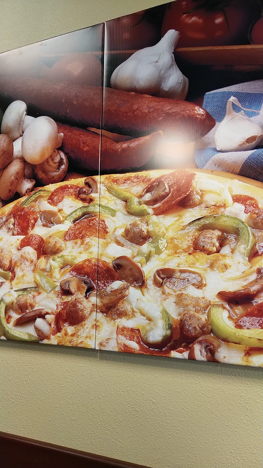 Marcos Pizza | meal delivery | 5401 Central E Fwy, Wichita Falls, TX 76306, USA | 9408518000 OR +1 940-851-8000