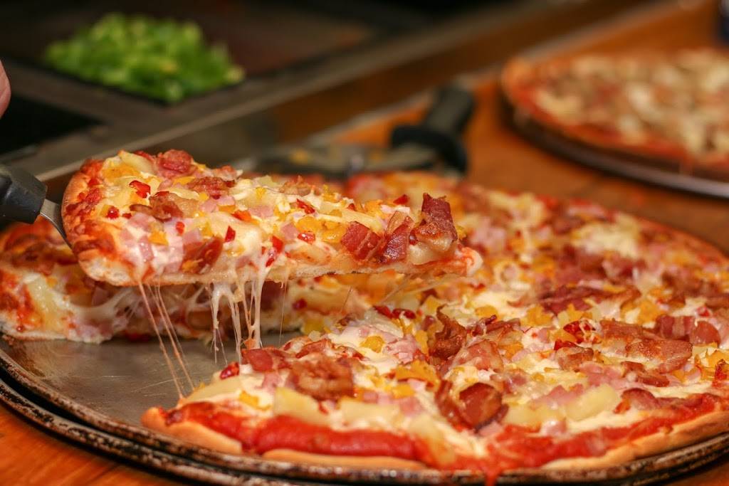 Pepis Pizza Courtland - Famous Pizza & Toasted Subs - Delivery  | meal delivery | 390 Courtland Ave E, Kitchener, ON N2G 2W2, Canada | 5195780820 OR +1 519-578-0820