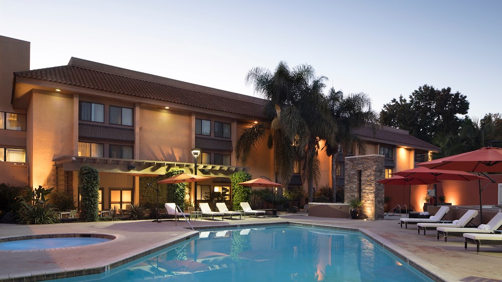 Sonesta Silicon Valley | restaurant | 1820 Barber Ln, Milpitas, CA 95035, USA | 4089439080 OR +1 408-943-9080