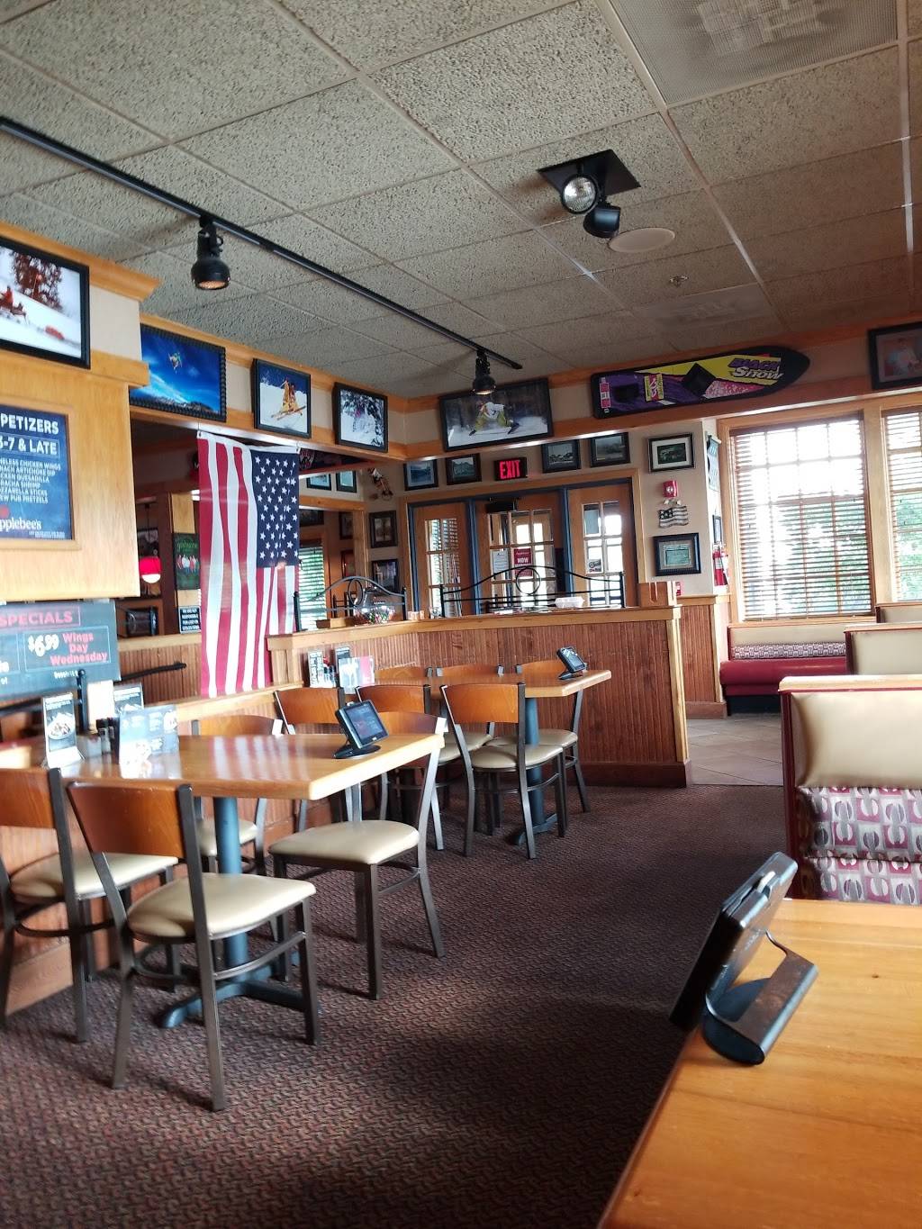 Applebees Grill + Bar | restaurant | 764 Lake Harbour Dr, Ridgeland, MS 39157, USA | 6017071784 OR +1 601-707-1784