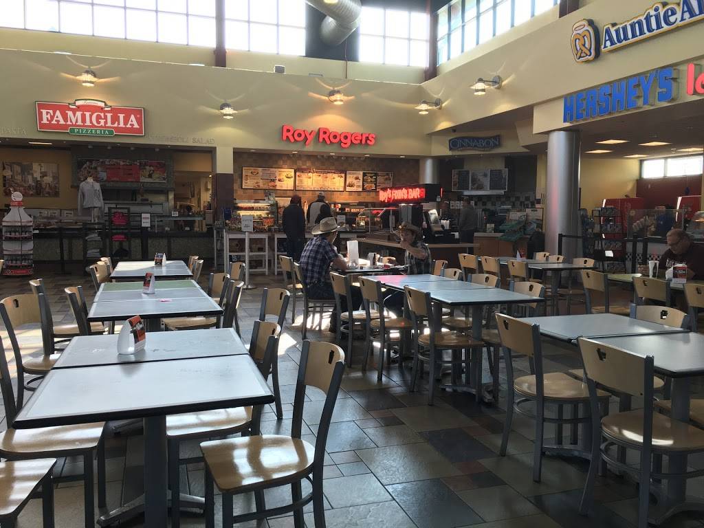 Roy Rogers | restaurant | 5052 Cetronia Rd, Allentown, PA 17081, USA | 6103663872 OR +1 610-366-3872