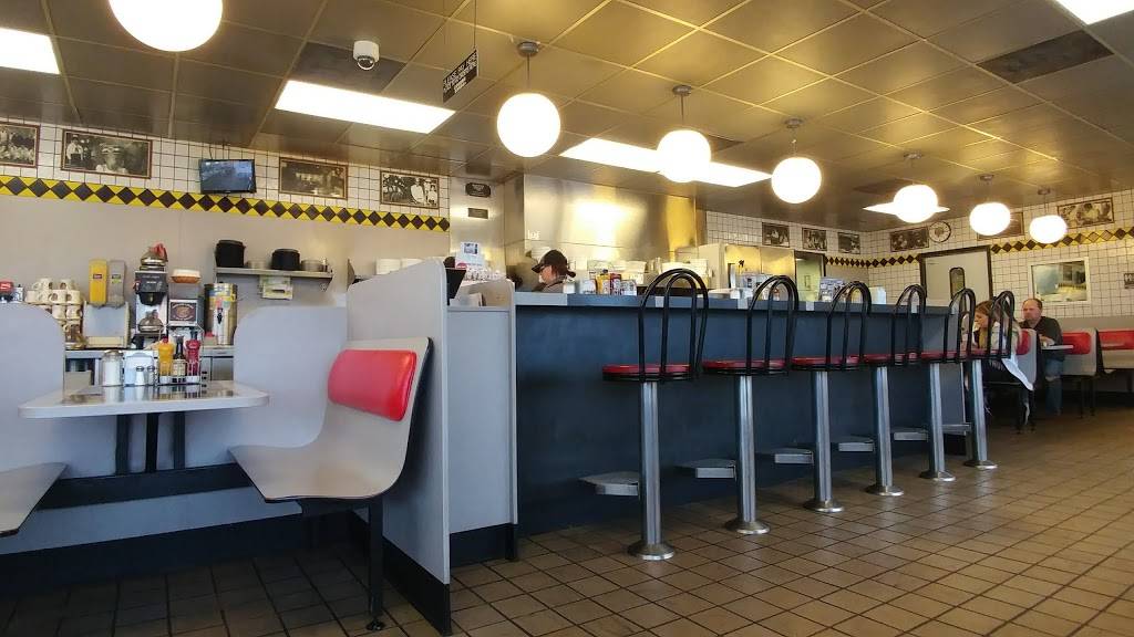 Waffle House | meal takeaway | 1350 Canadian Ct, Yukon, OK 73099, USA | 4053501445 OR +1 405-350-1445