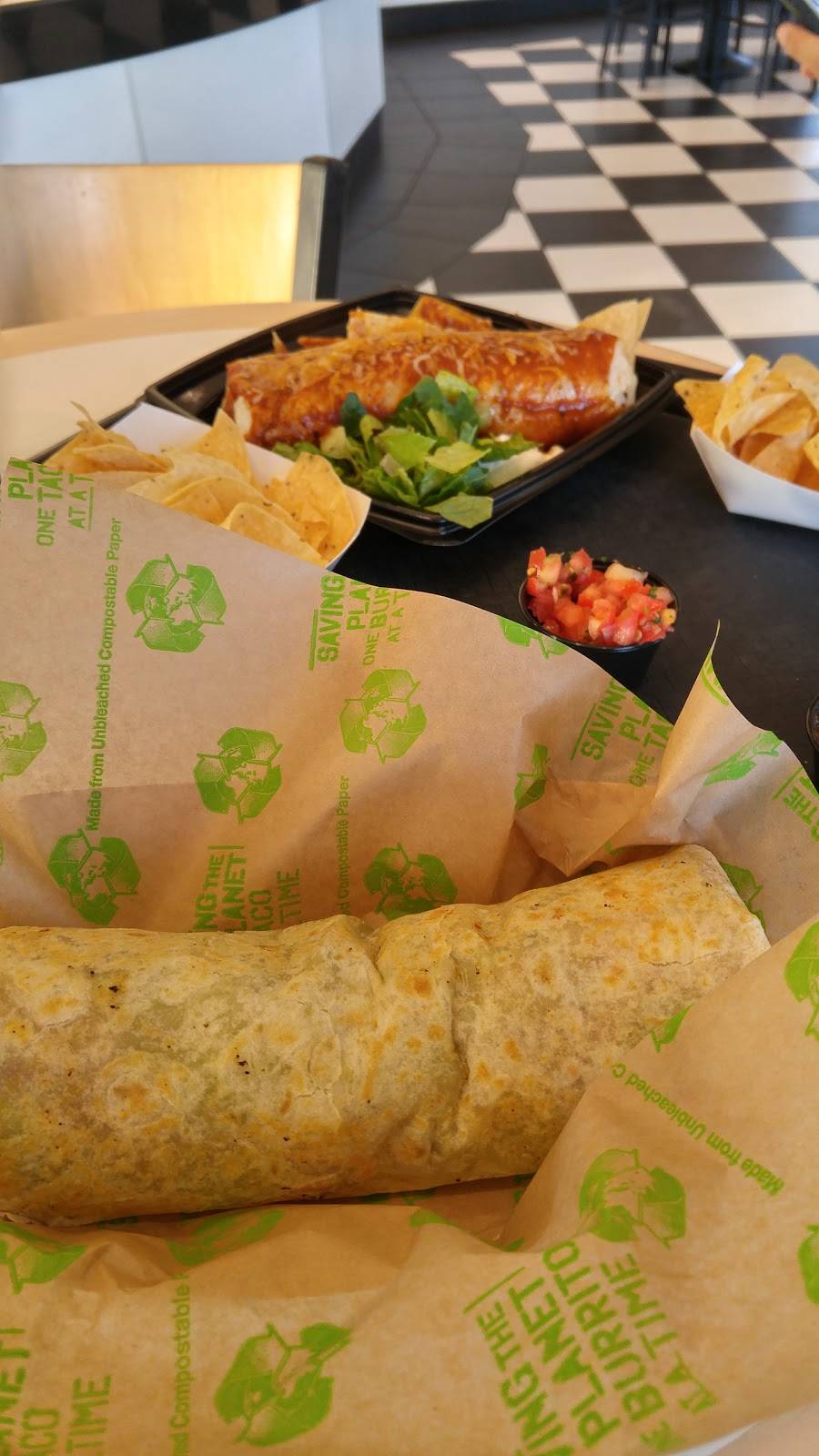 Baja Fresh Mexican Grill | restaurant | 7675 N Blackstone Ave, Fresno, CA 93711, USA | 5594318811 OR +1 559-431-8811