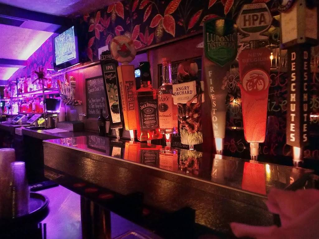 Drifters Cocktails | night club | 18240 Soledad Canyon Rd, Canyon Country, CA 91387, USA | 6612522471 OR +1 661-252-2471