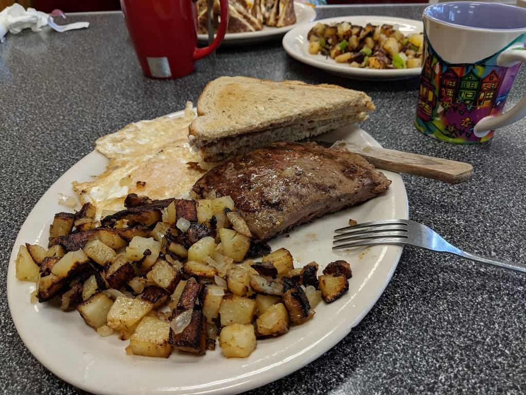 Irwins Fountain | restaurant | 4300 Indian River Rd, Chesapeake, VA 23325, USA | 7572000220 OR +1 757-200-0220