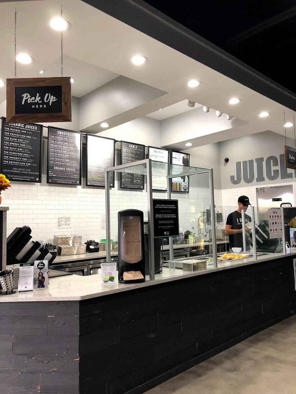 Clean Juice | restaurant | 11670 Commercial Dr Suite 500, Fishers, IN 46038, USA | 3175727420 OR +1 317-572-7420