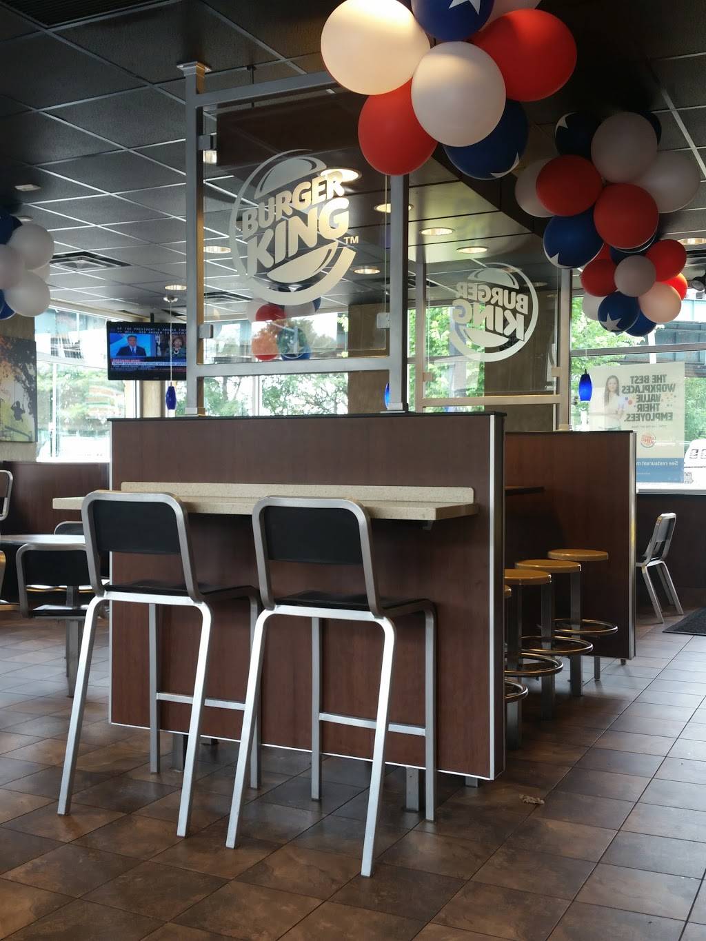 Burger King | restaurant | 1590 Hutchinson River Pkwy, Bronx, NY 10461, USA | 7188247846 OR +1 718-824-7846