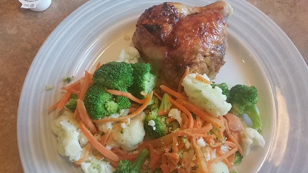 Swiss Chalet | restaurant | 70 Strathy Rd, Cobourg, ON K9A 5X4, Canada | 9053770533 OR +1 905-377-0533