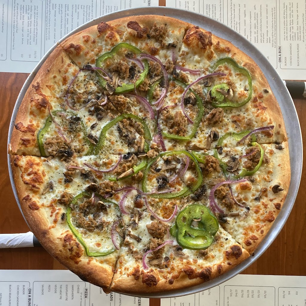 Martoccis | restaurant | 75 Elliot St, Brattleboro, VT 05301, USA | 8025791092 OR +1 802-579-1092