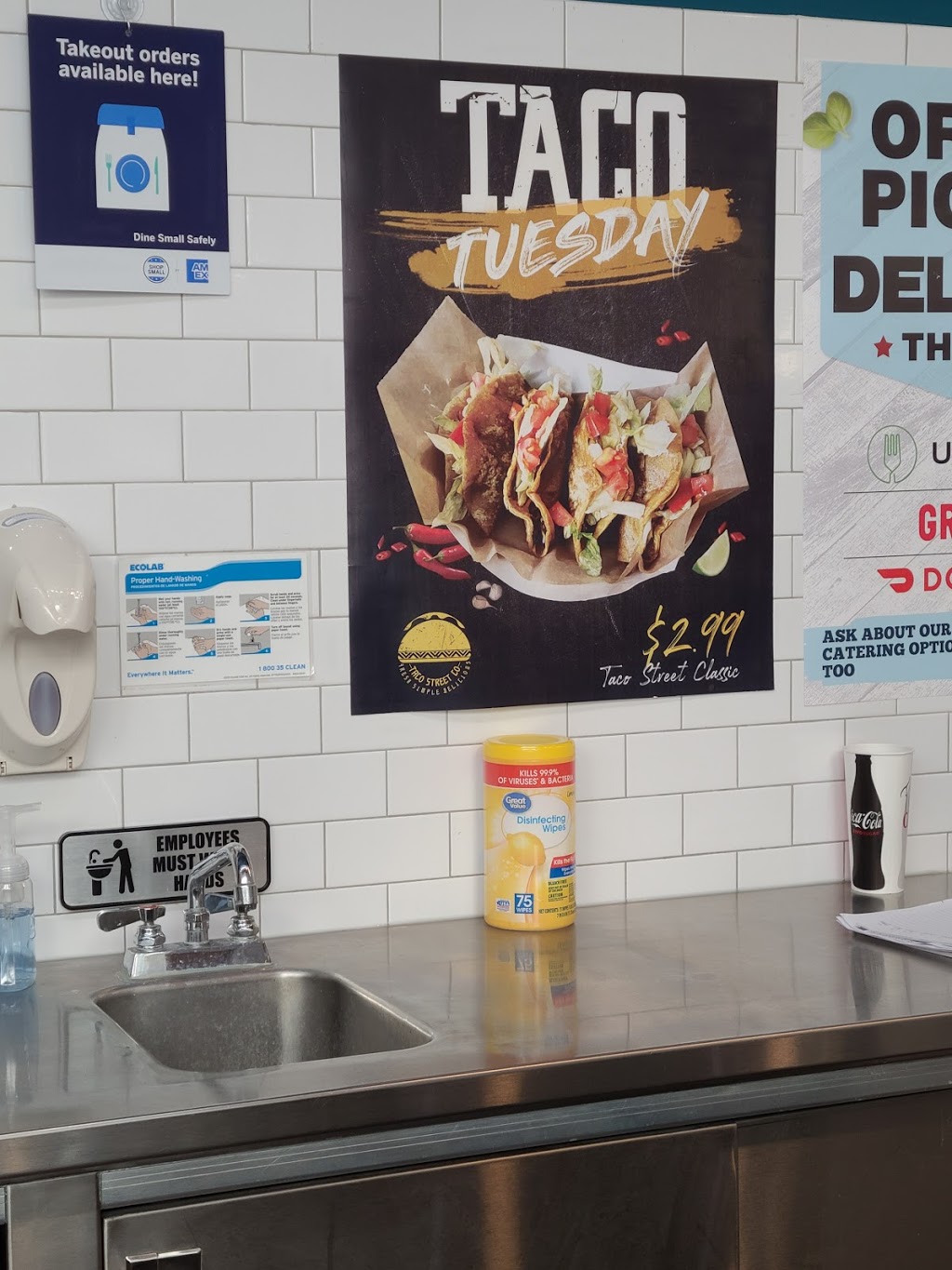 Taco Street Co. | restaurant | 2727 Fairfield Commons, Beavercreek, OH 45431, USA | 9372304575 OR +1 937-230-4575