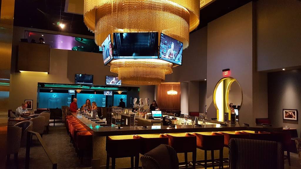 Modern Round | restaurant | 8320 W Mariners Way, Peoria, AZ 85382, USA | 6233886900 OR +1 623-388-6900