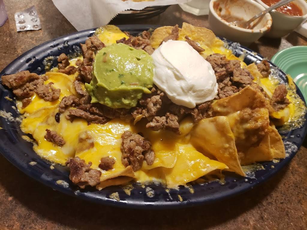 La Paloma Mexican Restaurant | restaurant | 2975 E Foothill Blvd, La Verne, CA 91750, USA | 9095937209 OR +1 909-593-7209