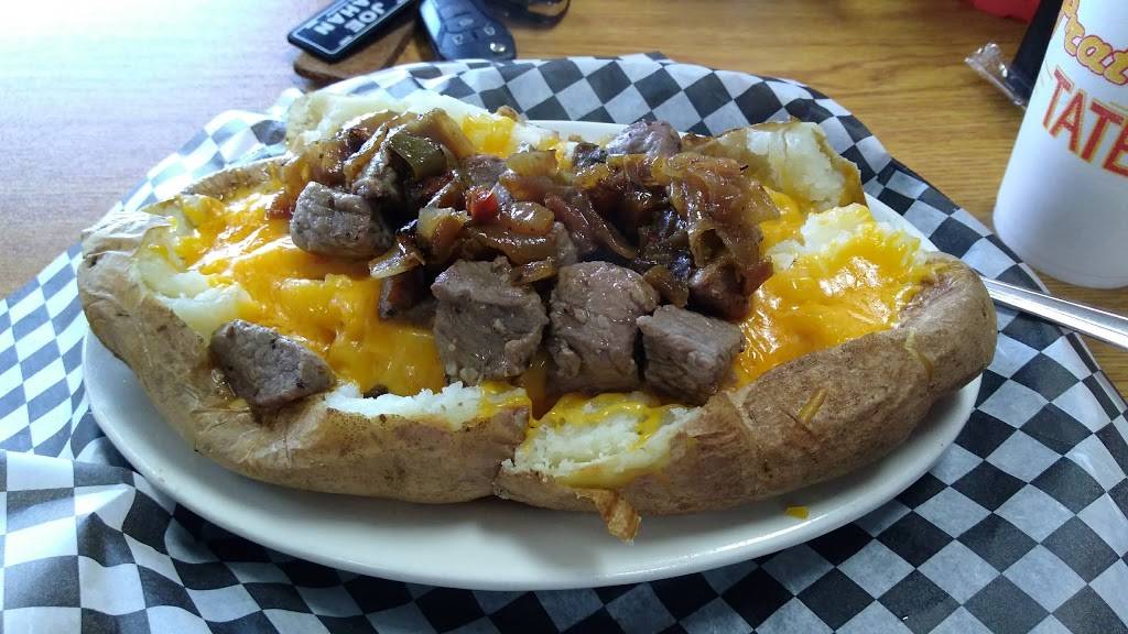 Praters Taters | restaurant | 20725 E Main St, Huntingdon, TN 38344, USA | 7315353501 OR +1 731-535-3501