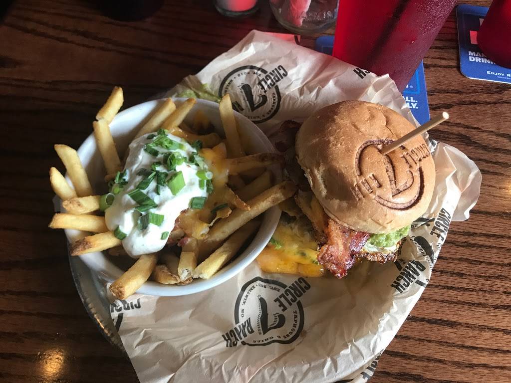 Circle 7 Ranch | restaurant | 14412 Clayton Rd, Ballwin, MO 63011, USA | 6362209707 OR +1 636-220-9707