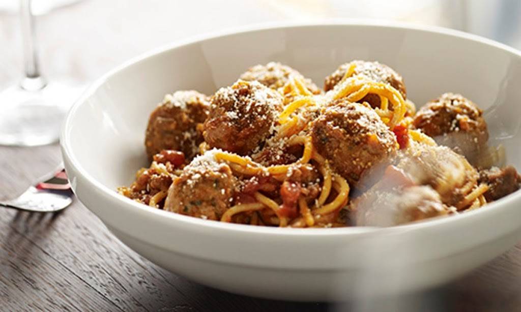 Romanos Macaroni Grill | restaurant | 5045 Windward Pkwy, Alpharetta, GA 30004, USA | 7703606302 OR +1 770-360-6302