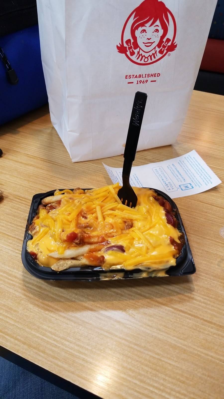 Wendys | restaurant | 900 S Eagle St, Weimar, TX 78962, USA | 9797258640 OR +1 979-725-8640