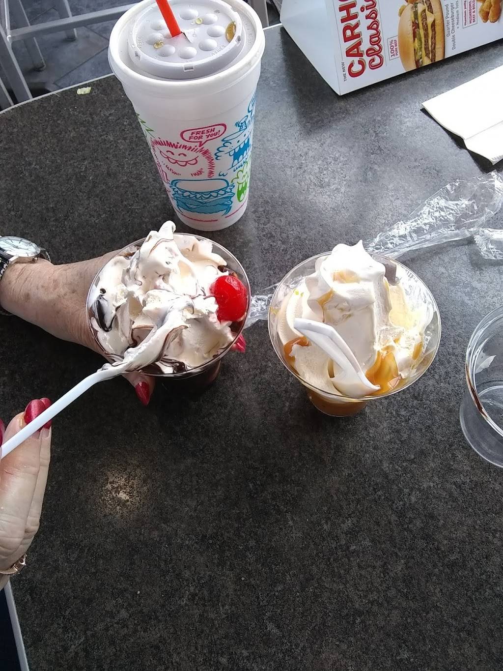 Sonic Drive-In | restaurant | 46350 Lexington Village Way, Lexington Park, MD 20653, USA | 2408950105 OR +1 240-895-0105