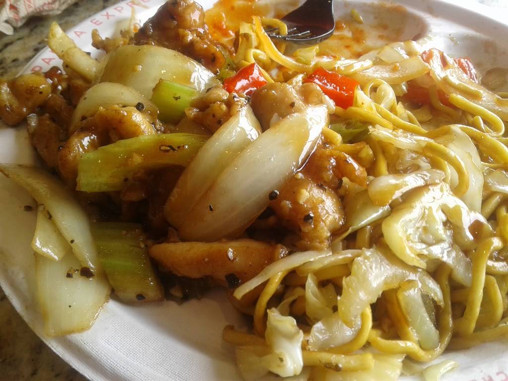 Panda Express | meal takeaway | 7046 Walton St, Rockford, IL 61108, USA | 8152279606 OR +1 815-227-9606