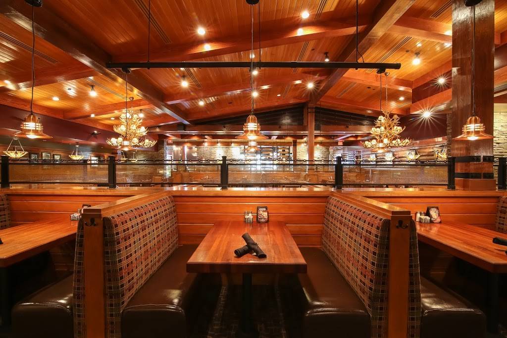 Claim Jumper Restaurants | restaurant | 1247 W Rancho Vista Blvd, Palmdale, CA 93551, USA | 6612740900 OR +1 661-274-0900