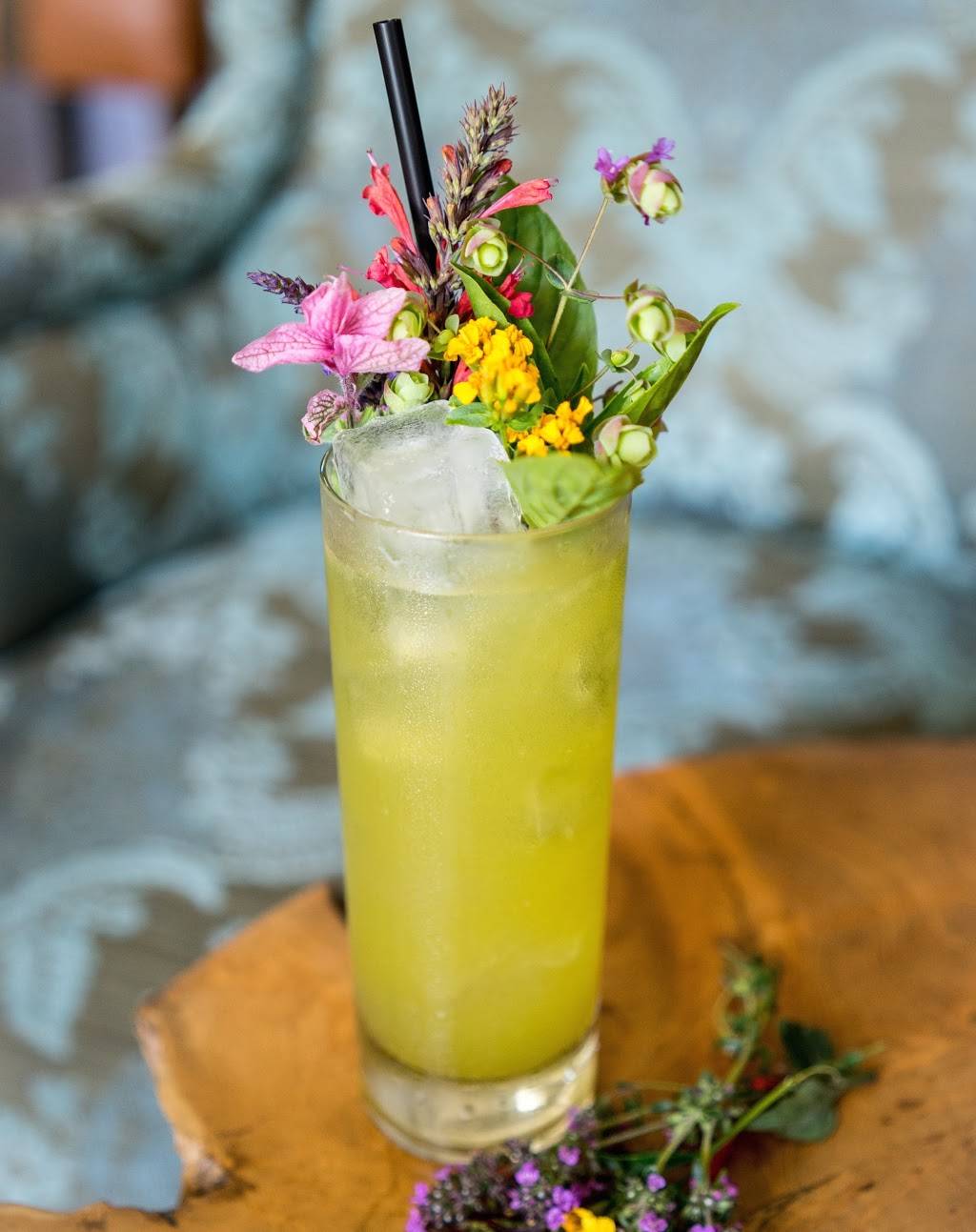 Magnolia House | cafe | 492 S Lake Ave, Pasadena, CA 91101, USA | 6265841126 OR +1 626-584-1126