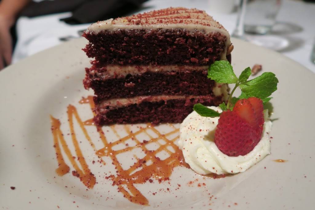 Goode Company Seafood | restaurant | 10211 Katy Fwy, Houston, TX 77024, USA | 7134647933 OR +1 713-464-7933