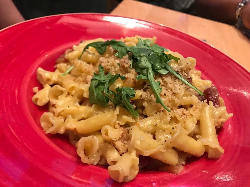 ESPN Club | restaurant | 2101 N Epcot Resorts Blvd, Orlando, FL 32836, USA | 4079393463 OR +1 407-939-3463