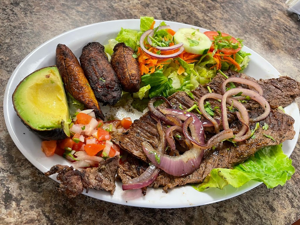 Antojitos Salvadoreños restaurant | restaurant | 213 FL-7, Margate, FL 33068, USA | 9542479744 OR +1 954-247-9744
