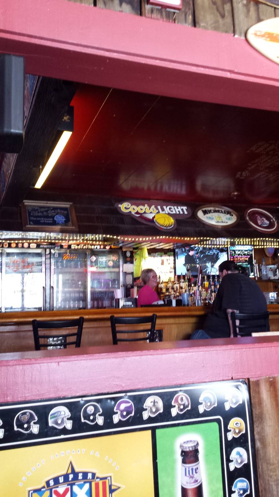 Sit n Bull Pub n Patio | restaurant | 101 S Main St, Laotto, IN 46763, USA | 2608973052 OR +1 260-897-3052