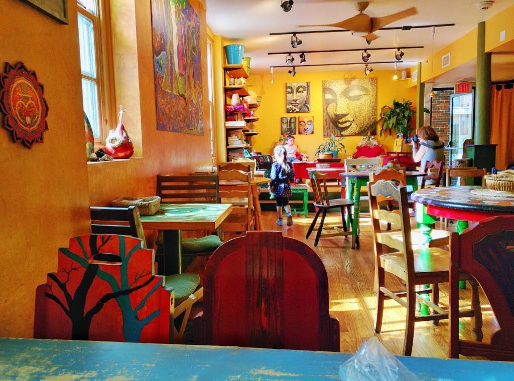 Life Alive Organic Cafe | restaurant | 194 Middle St #3, Lowell, MA 01852, USA | 9784531311 OR +1 978-453-1311