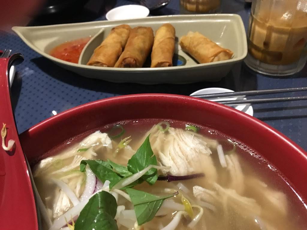 Burma Garden Restaurant (Mandalay) | restaurant | 413 E 4th St, Bloomington, IN 47408, USA | 8123397334 OR +1 812-339-7334