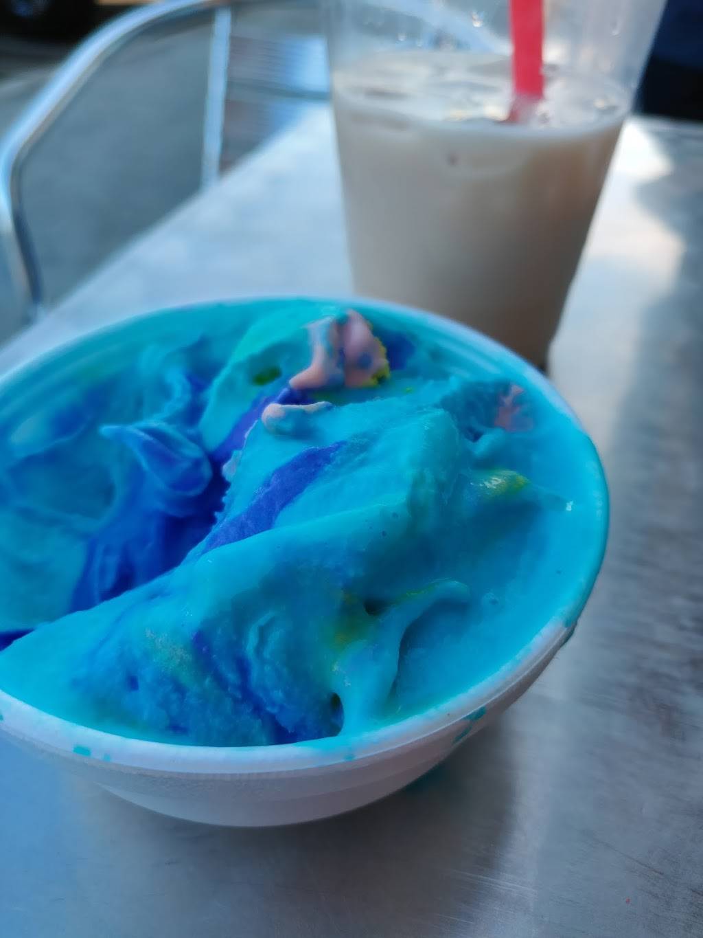 La Natural Michoacana Ice Cream Stop | meal takeaway | 16687 Arrow Blvd Suit 300, Fontana, CA 92335, USA | 9093653098 OR +1 909-365-3098