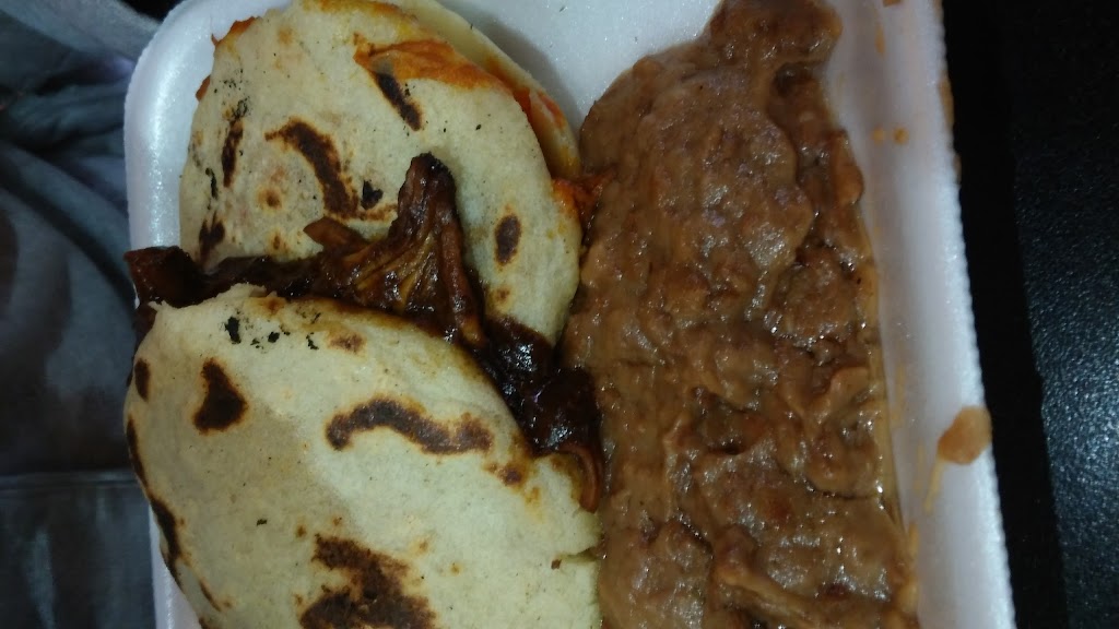 Gorditas Monterrey | restaurant | 5300 San Dario Ave T - 32, Laredo, TX 78041, USA | 9567262525 OR +1 956-726-2525