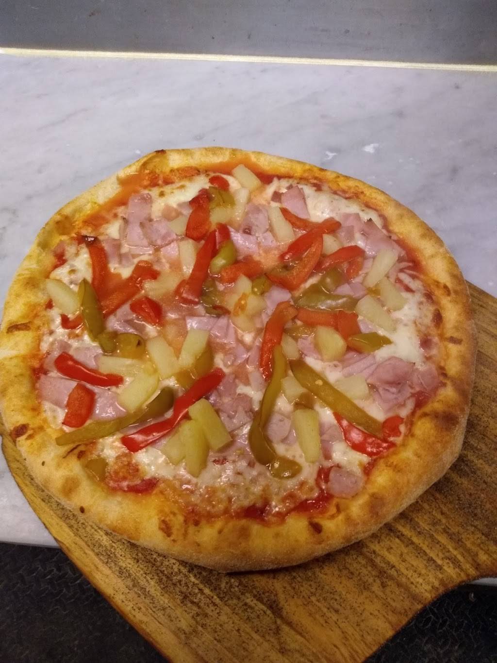 Alfonsos | restaurant | 835 NY-211, Middletown, NY 10941, USA | 8456925993 OR +1 845-692-5993