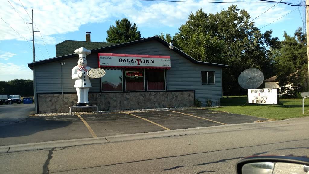 Gala-T-Inn | restaurant | 65108 Red Arrow Hwy, Hartford, MI 49057, USA | 2696214911 OR +1 269-621-4911