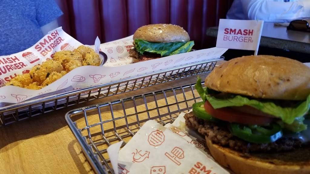 Smashburger | restaurant | 2904 S Santan Village Pkwy Ste 104, Gilbert, AZ 85295, USA | 4804203480 OR +1 480-420-3480