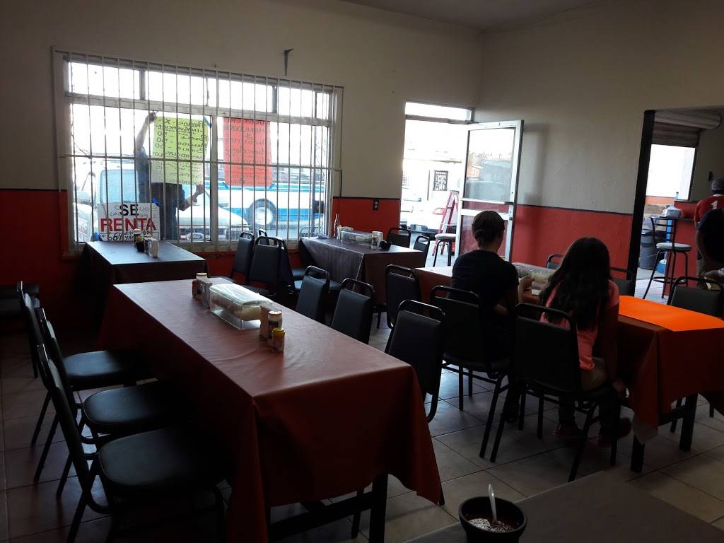 Guerrero Menuderia y Antojitos | restaurant | Av. Hermosillo 206, Obrera, Tijuana, B.C., Mexico | 016643867249 OR +52 664 386 7249