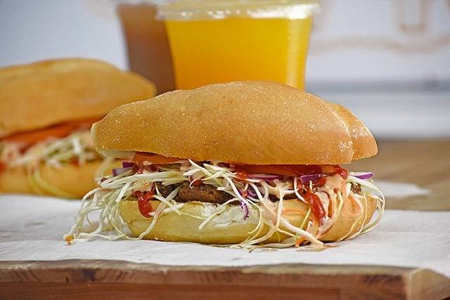 Authentic Latin Food | restaurant | 15805 Frederick Rd, Derwood, MD 20855, USA | 2406186928 OR +1 240-618-6928