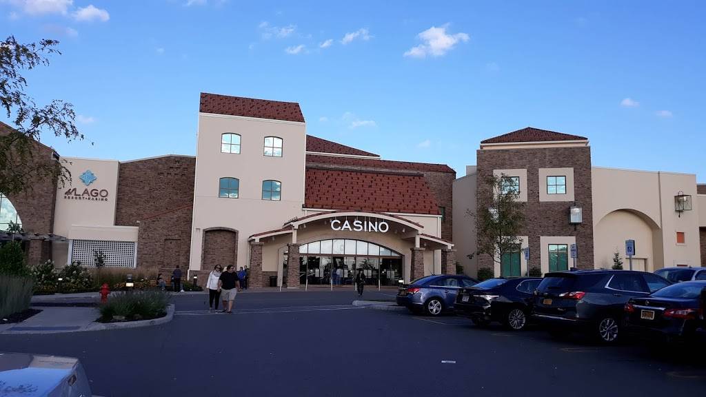 del Lago Resort & Casino | restaurant | 1133 NY-414, Waterloo, NY 13165, USA | 3159461777 OR +1 315-946-1777