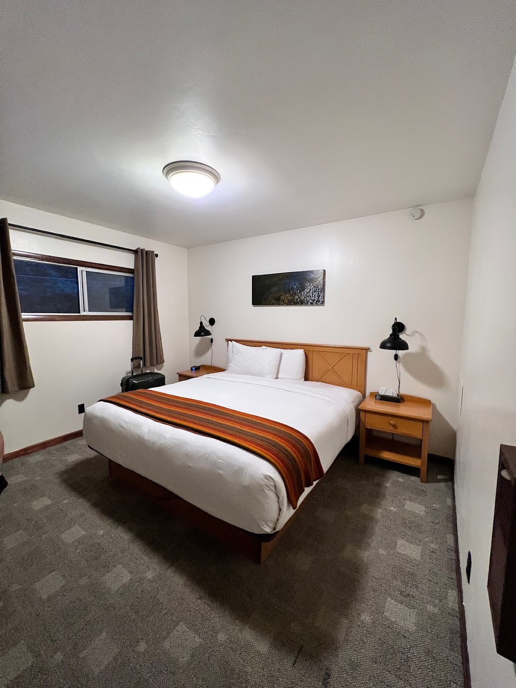 Big Sur River Inn | restaurant | 46800 CA-1, Big Sur, CA 93920, USA | 8316672700 OR +1 831-667-2700