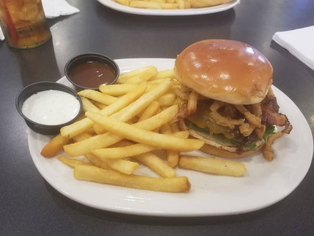 Friendlys | restaurant | 647 Berlin - Cross Keys Rd, Sicklerville, NJ 08081, USA | 8562622371 OR +1 856-262-2371