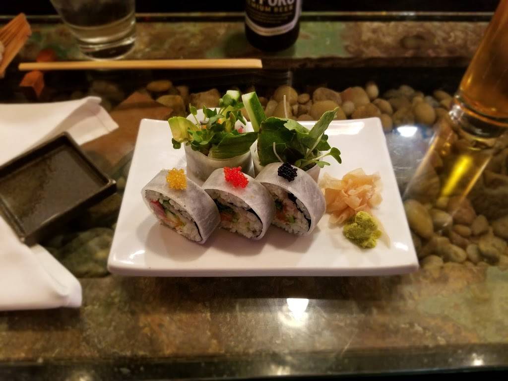 Ginko Restaurant | restaurant | 2247 Professor Ave b, Cleveland, OH 44113, USA | 2162741202 OR +1 216-274-1202