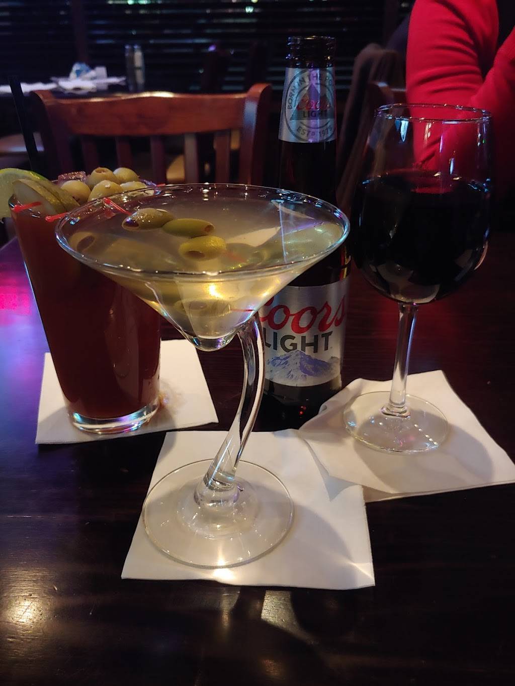 McMaes Tavern & Grill | restaurant | 913 IL-59, Bartlett, IL 60103, USA | 6307361100 OR +1 630-736-1100